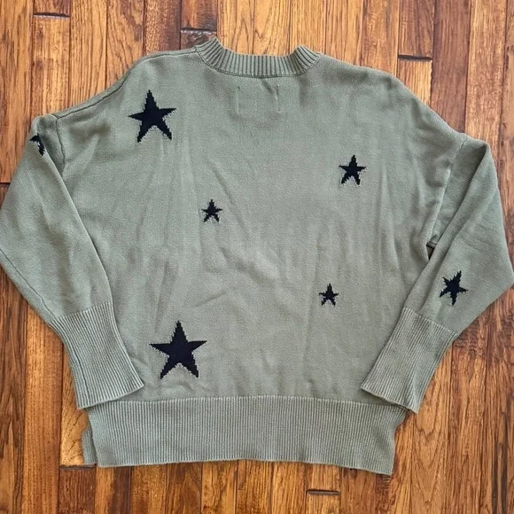 PISTOLA Daria Crewneck Sweater Knit Oversized Stars Graphic, Small, Olive Green - Picture 2 of 6